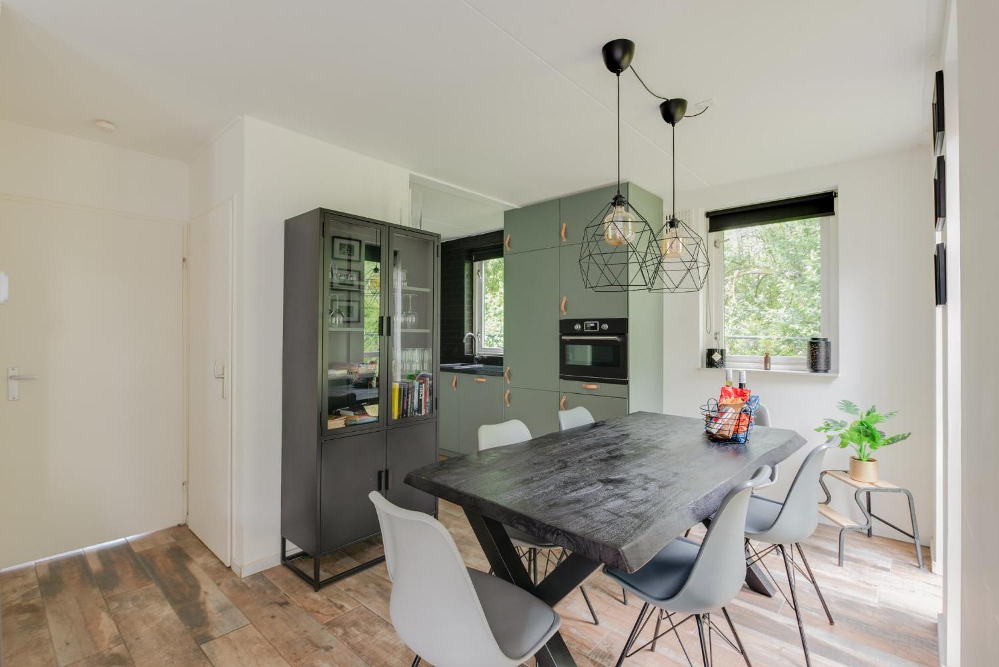 Het Huys Ewijk Mooi Luxe En Een Laadpaal Buitenkant foto