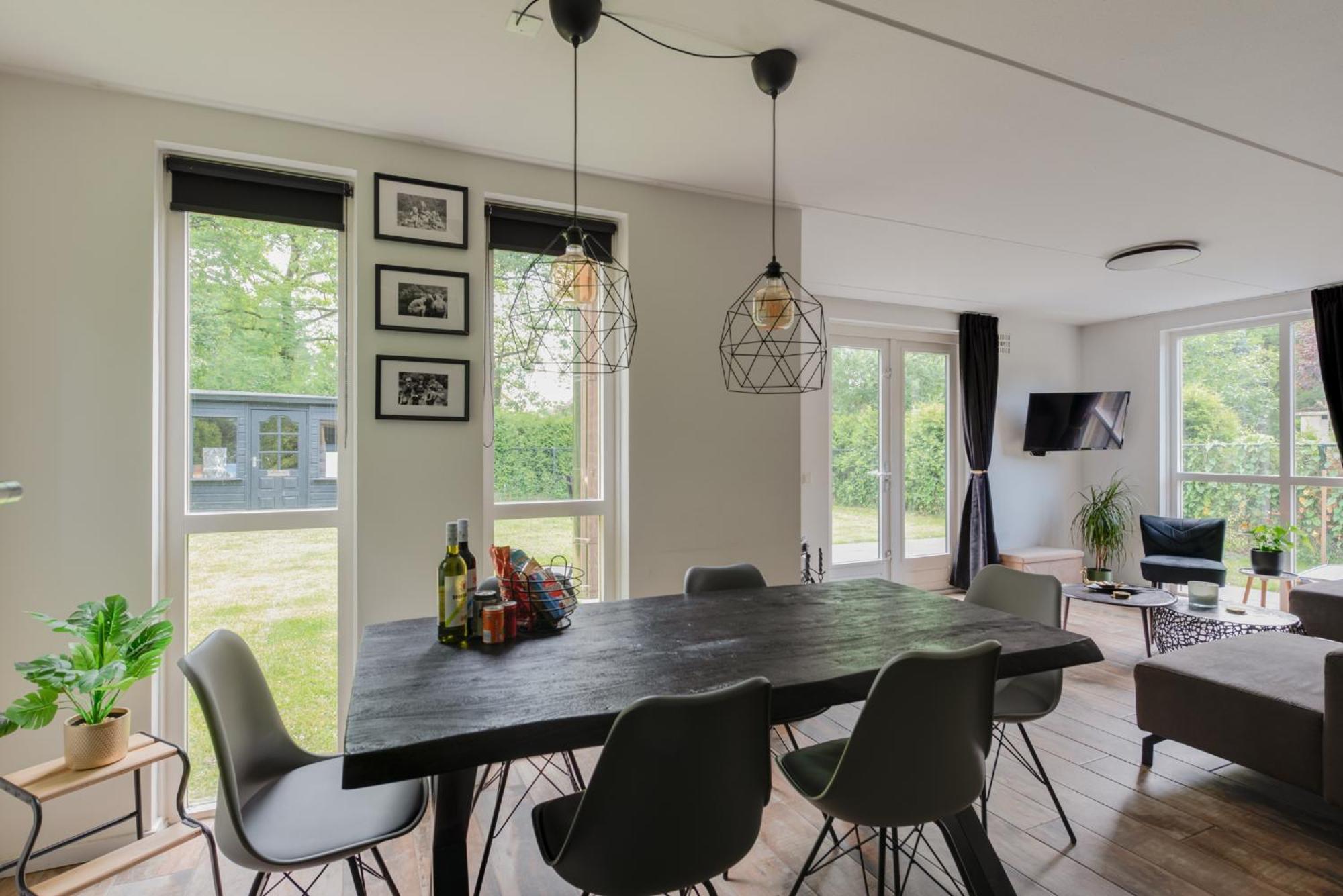 Het Huys Ewijk Mooi Luxe En Een Laadpaal Buitenkant foto